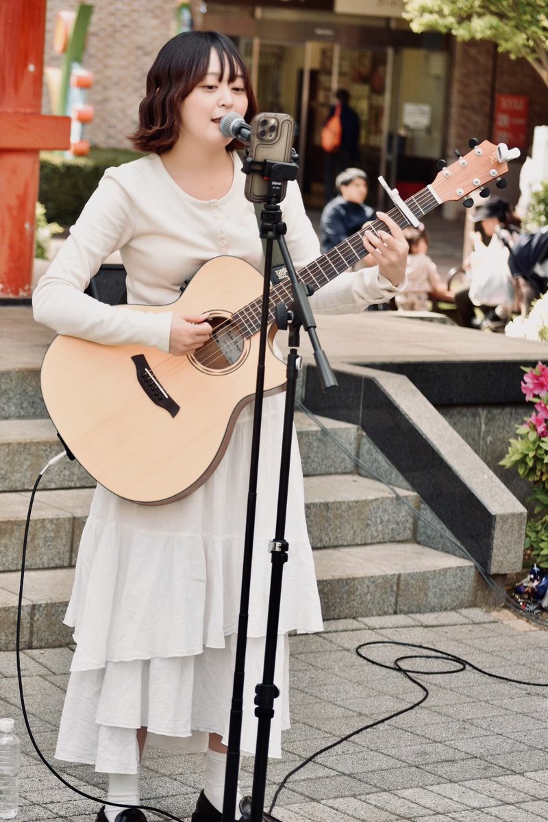 tk90510731384's tweet photo. 2026.4.25 海老名中央公園 いこい2(七重塔横)にて、Iny(アイニー)さんステージ①
#Iny
#hirumanoma
#海老名中央公園 https://t.co/EWehiqijAp