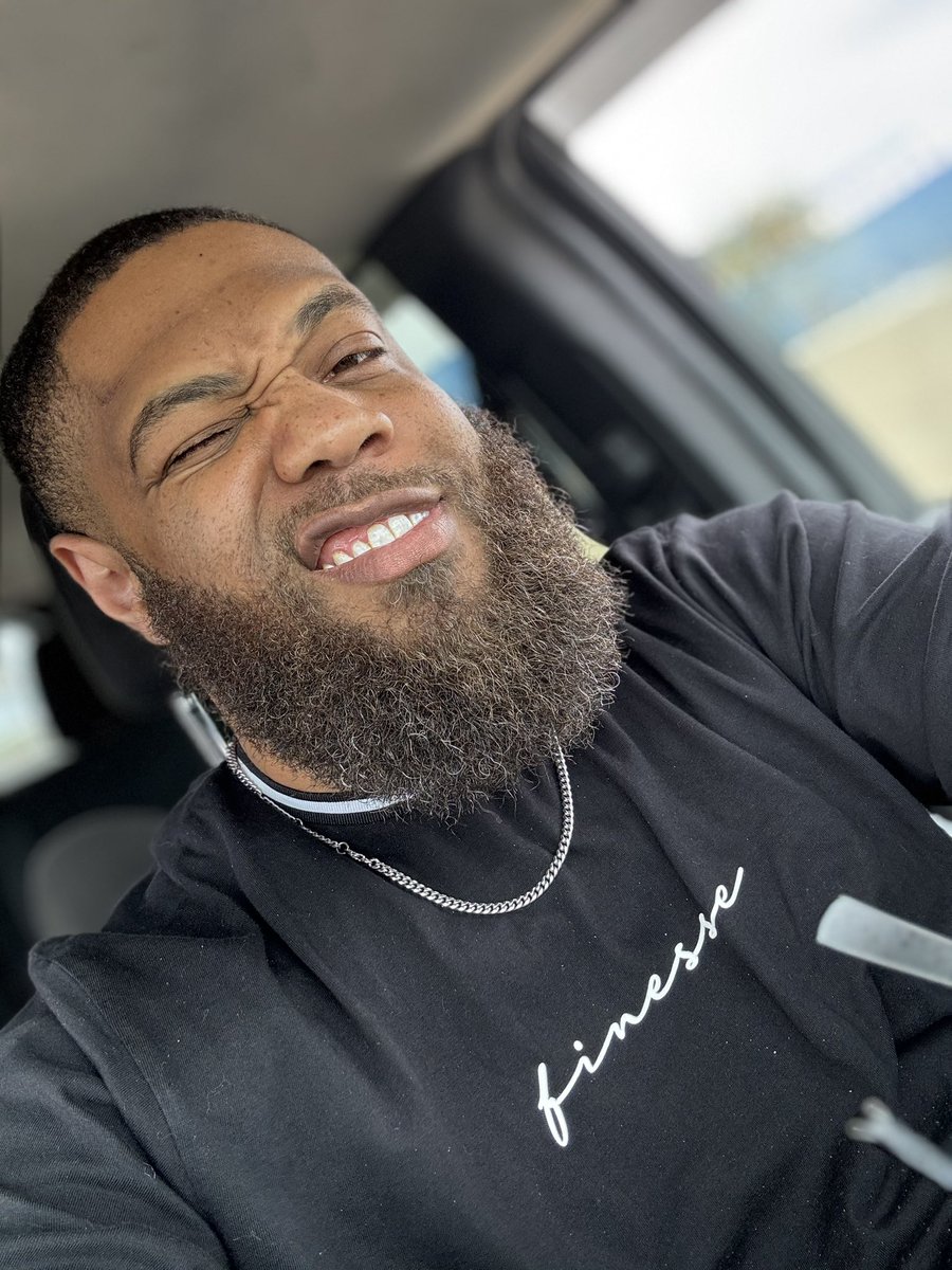 👑Haize aka Petty Roosevelt tweet media