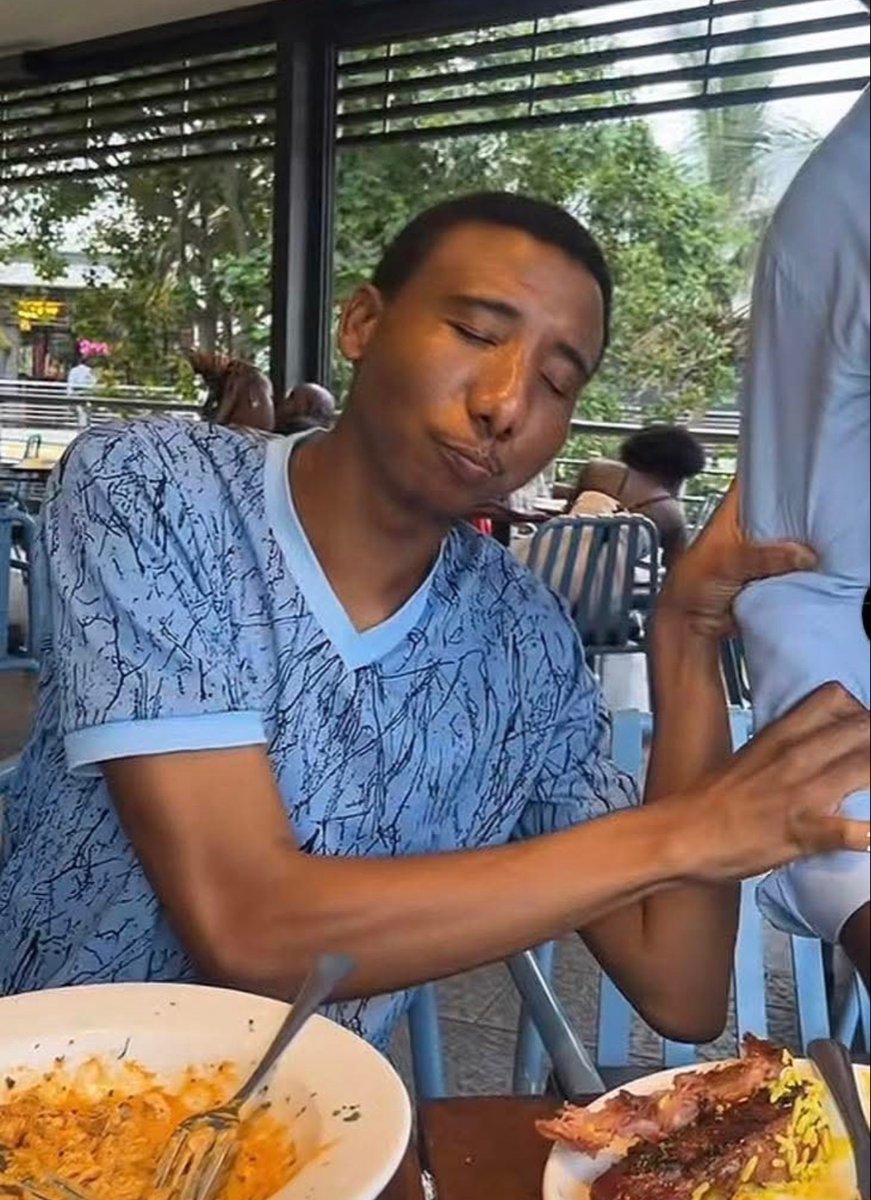 ThinkerBell 🧚‍♀️ tweet media