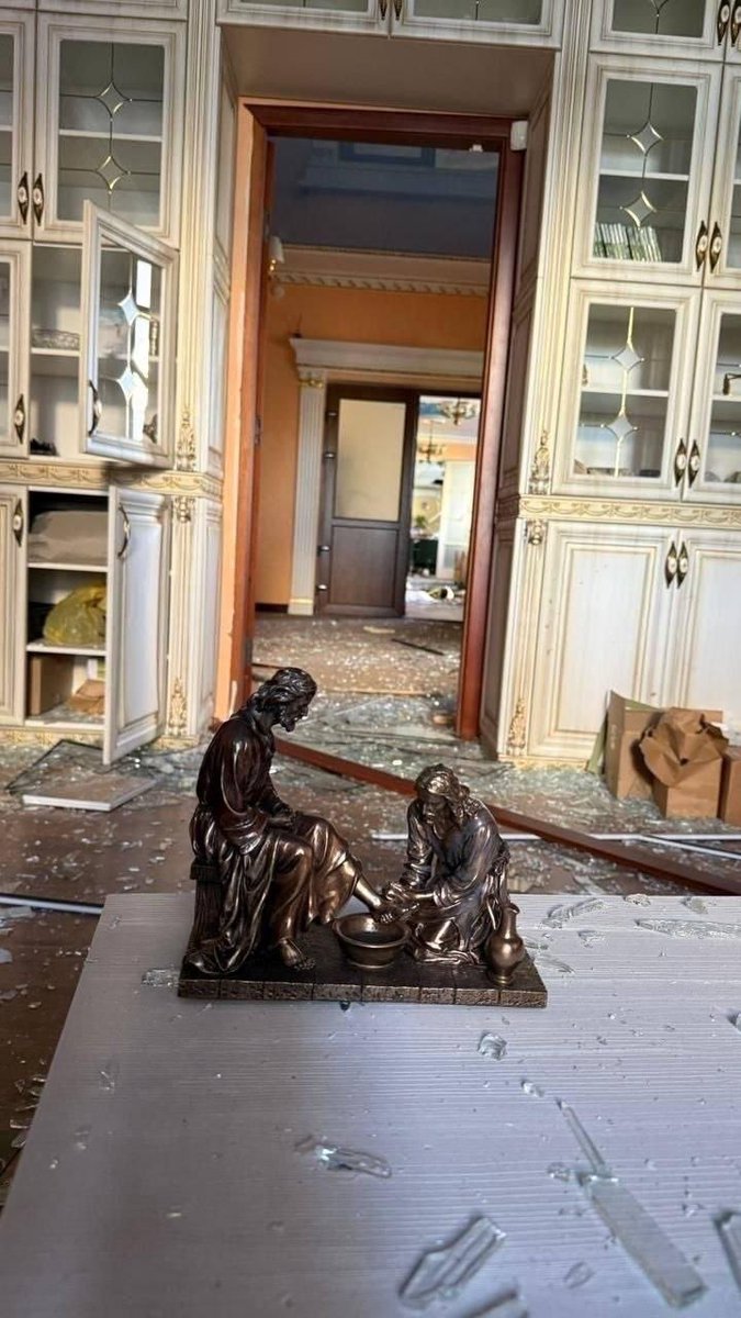 AFaithUnderSiege tweet media