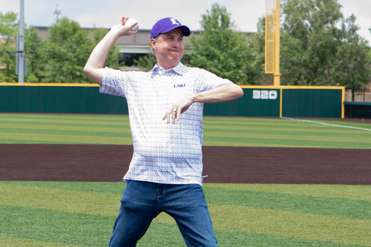 LSUE Baseball tweet media