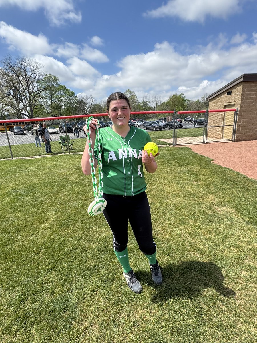 Anna Softball tweet media