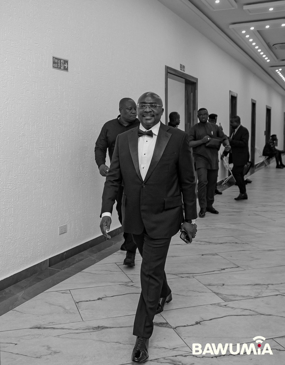 £LV!S✈️ tweet media