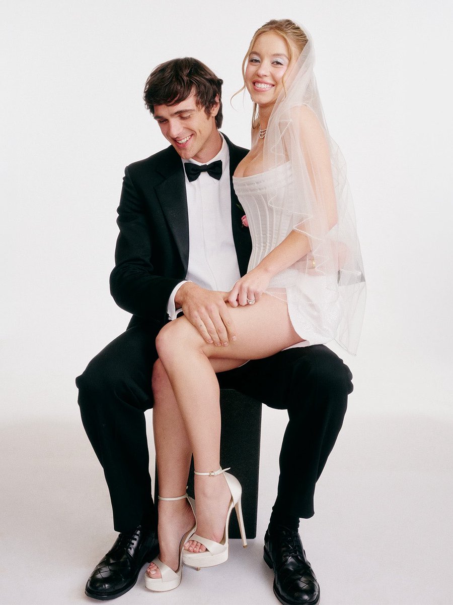 Zendaya, Hunter Schafer, Alexa Demie, Maude Apatow, Jacob Elordi and Sydney Sweeney for ‘EUPHORIA’ season 3 📸