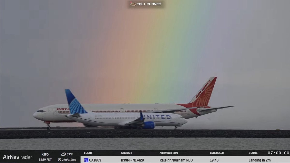 devangraju's tweet photo. Some beautiful shots of @airindia 184 from @caliplanesYT live stream earlier this week at KSFO! https://t.co/TlICgsjEQL