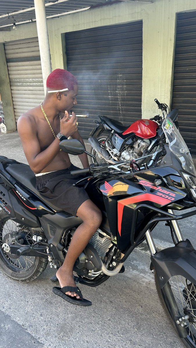 Um brinde ao caos 🥂😈❤️‍🔥🅿️