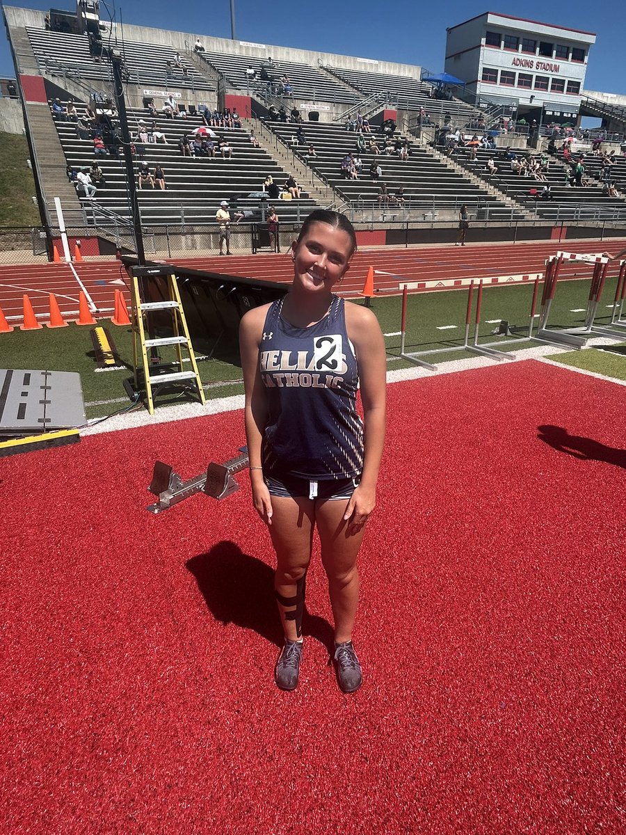 Helias Track & Field tweet media