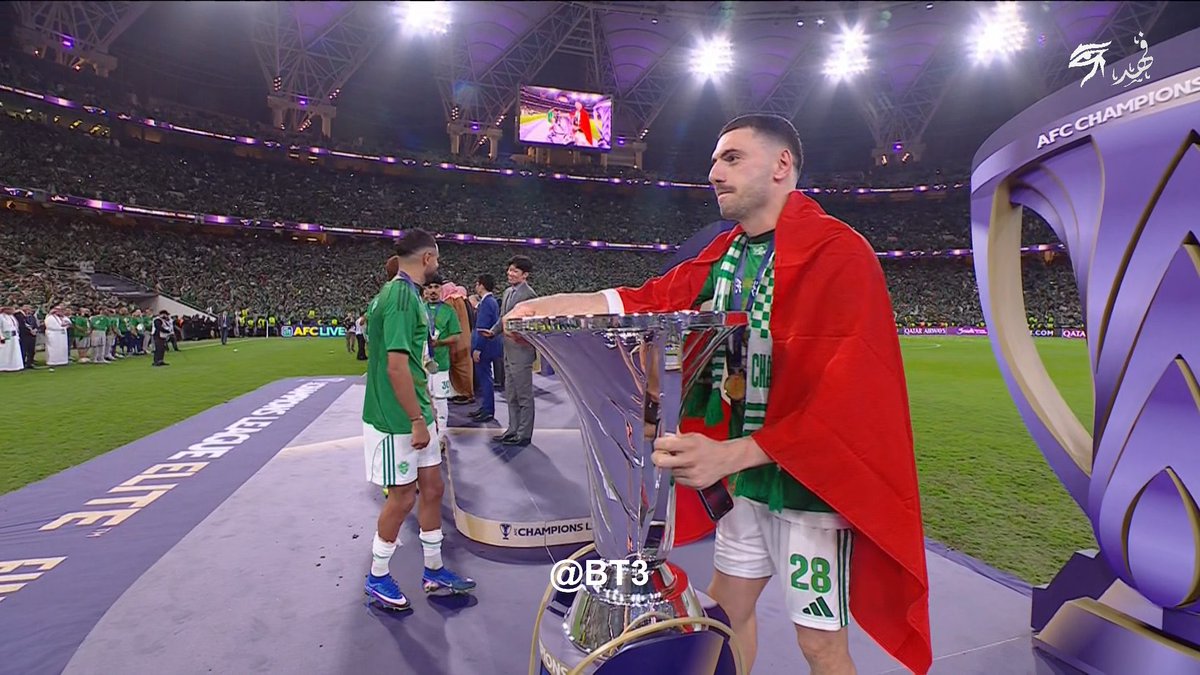 عمرو tweet media