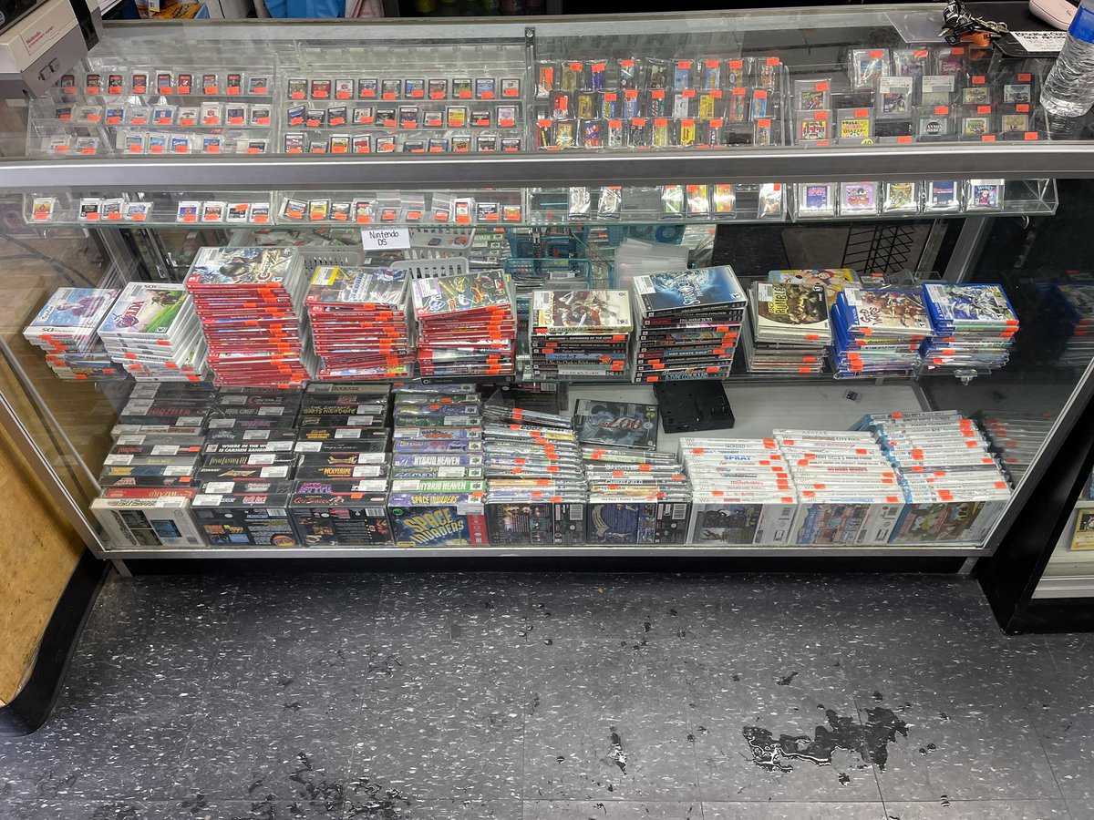 ArcadeBrooklyn's tweet image. Check Out @bklynvideogames #BrooklynVideoGames : 6801 20th av Brooklyn Ny 11204. Monday-Saturday 12-8pm. Sunday 12-5pm. For all #RetroGaming #8bit #bit #TCG and more….. Retail Only. Call or text 347-3143267. For more info.