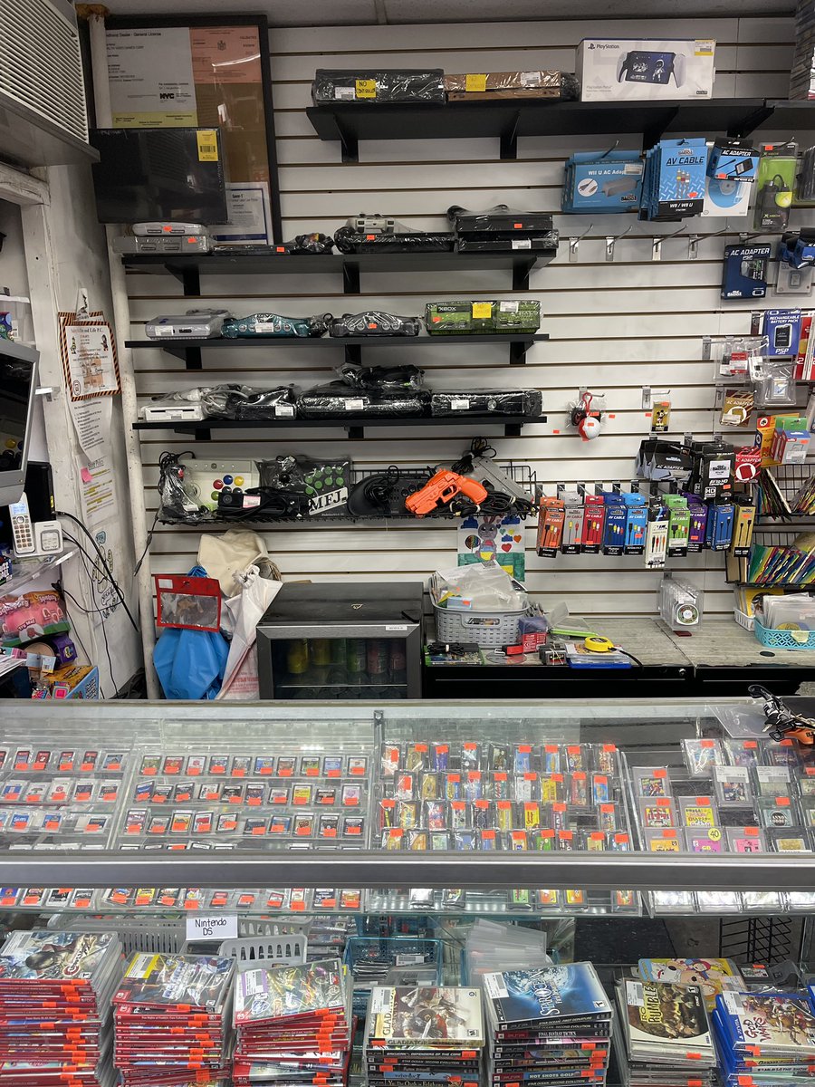 ArcadeBrooklyn's tweet image. Check Out @bklynvideogames #BrooklynVideoGames : 6801 20th av Brooklyn Ny 11204. Monday-Saturday 12-8pm. Sunday 12-5pm. For all #RetroGaming #8bit #bit #TCG and more….. Retail Only. Call or text 347-3143267. For more info.