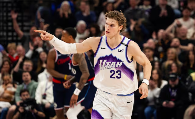 SleeperJazz's tweet image. Offseason in full force 😤

Which Jazz players are:

UNTOUCHABLE
AVAILABLE FOR THE RIGHT PRICE
or ON THE BLOCK?

#TakeNote