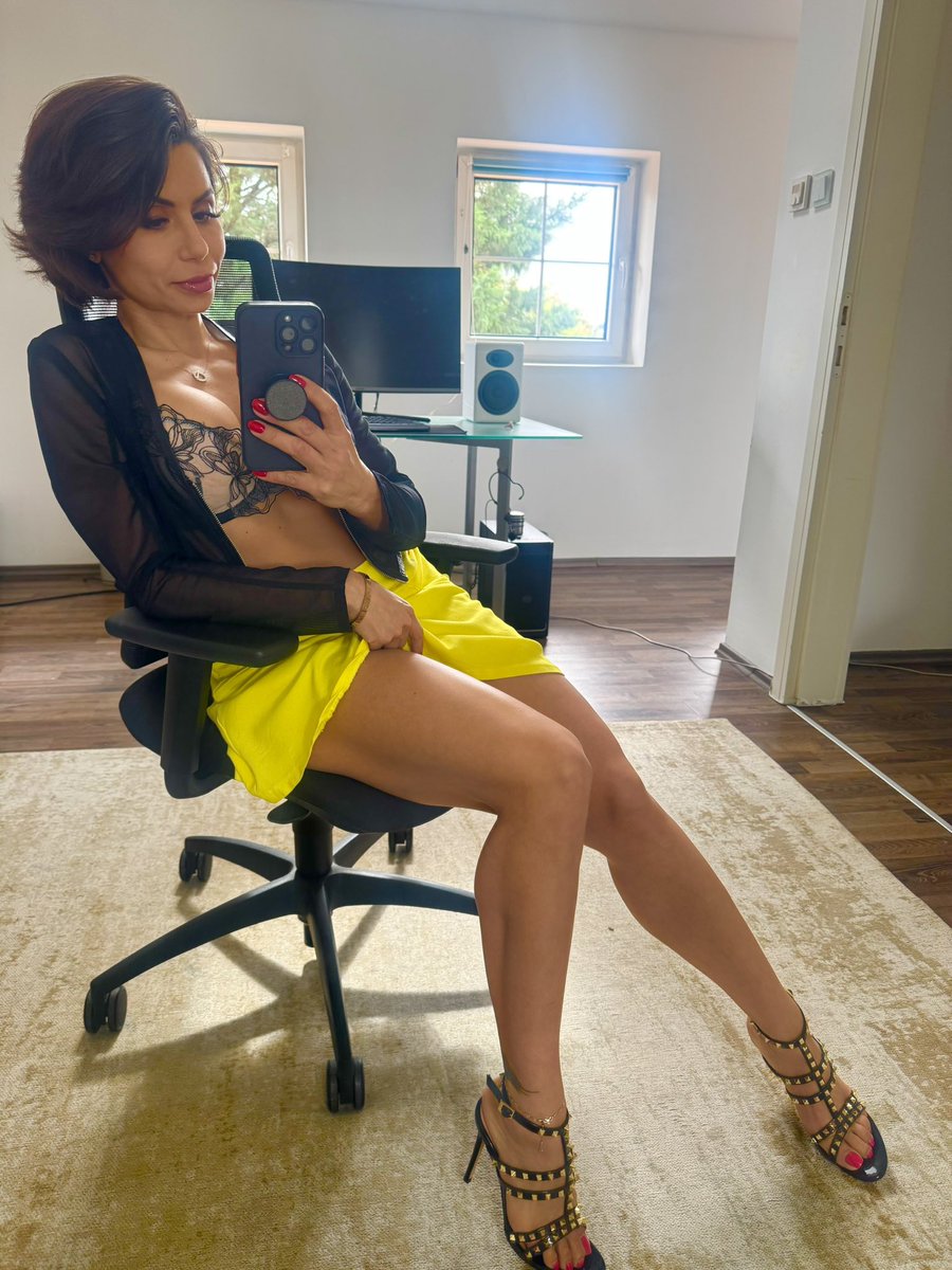 Paula Kaii tweet media