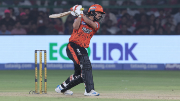 Yolacricket's tweet image. Sooryavanshi ton in vain as SRH raze a 229 chase Kishan and Abhishek hit fifties as they welcomed their returning captain Pat Cummins with a win

#Sooryavanshi #vain #raze #chase #Cricket