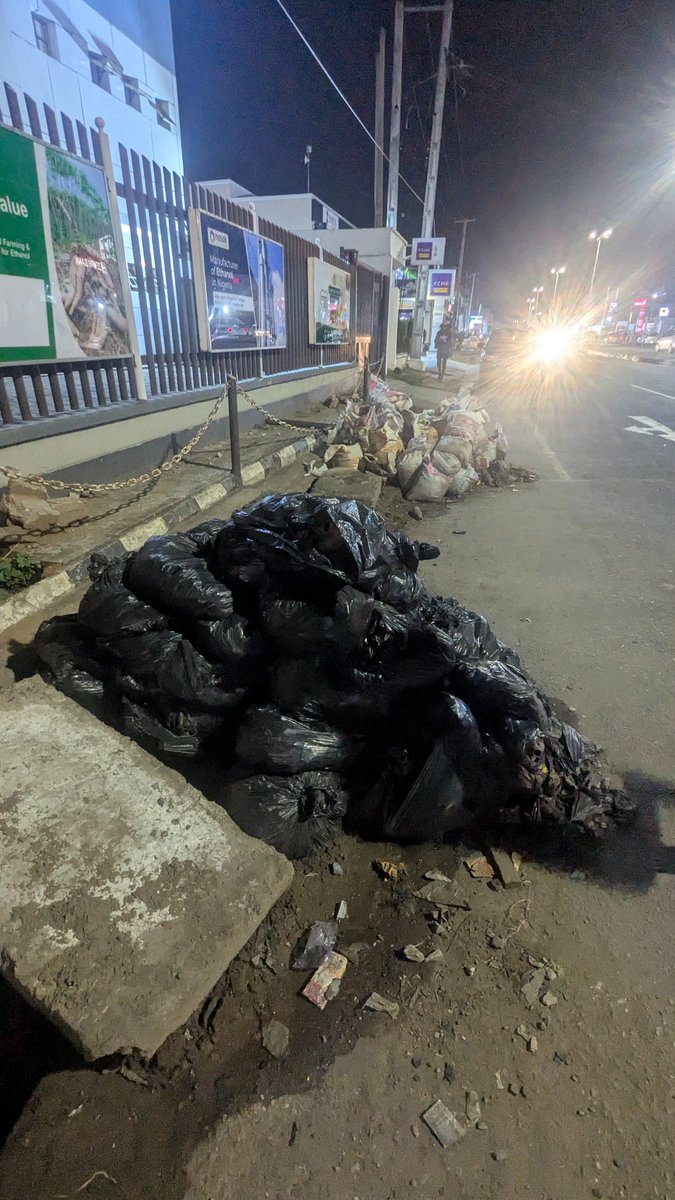 Kwakwakwakwakwa tweet media