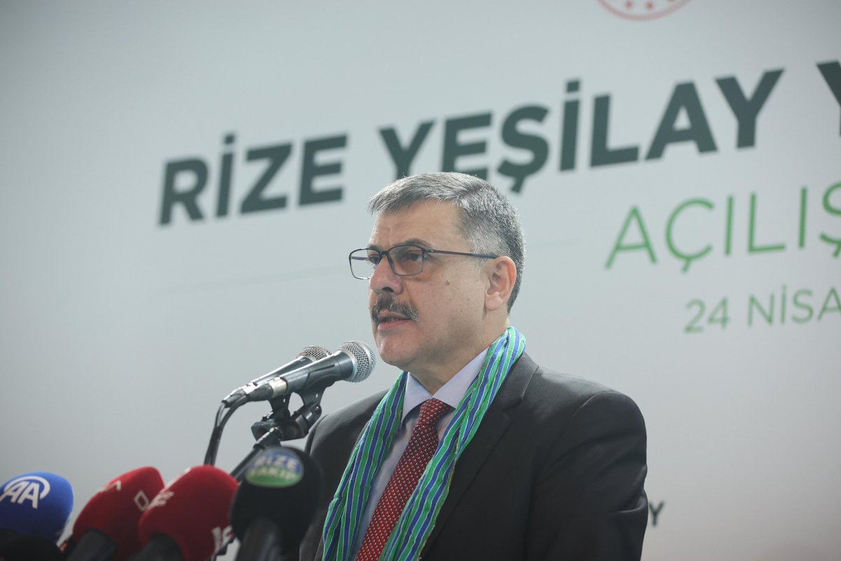 Suna Üstüner tweet media