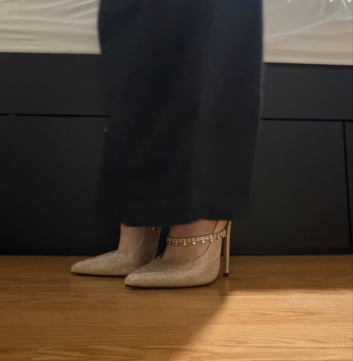 I’m so twisting my ankle in these