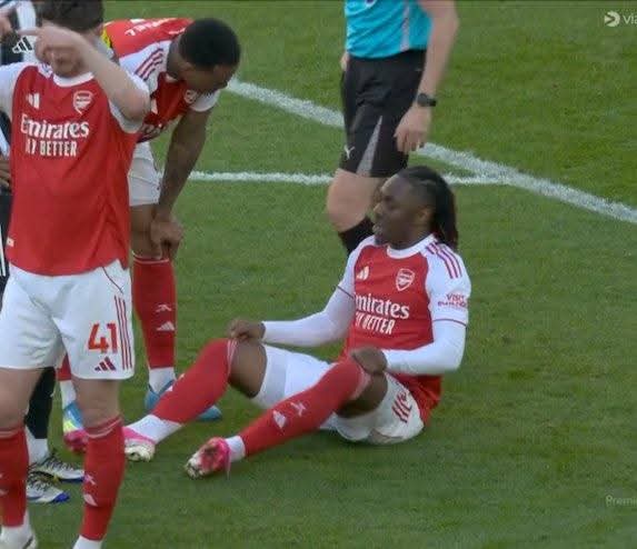 Emjenny605's tweet image. Saka is back but Eze and Kai Havertz are out injured.

We need prayers and miracles, this isn’t ordinary.

Four more games to become Premier League winner.
#Arsenal