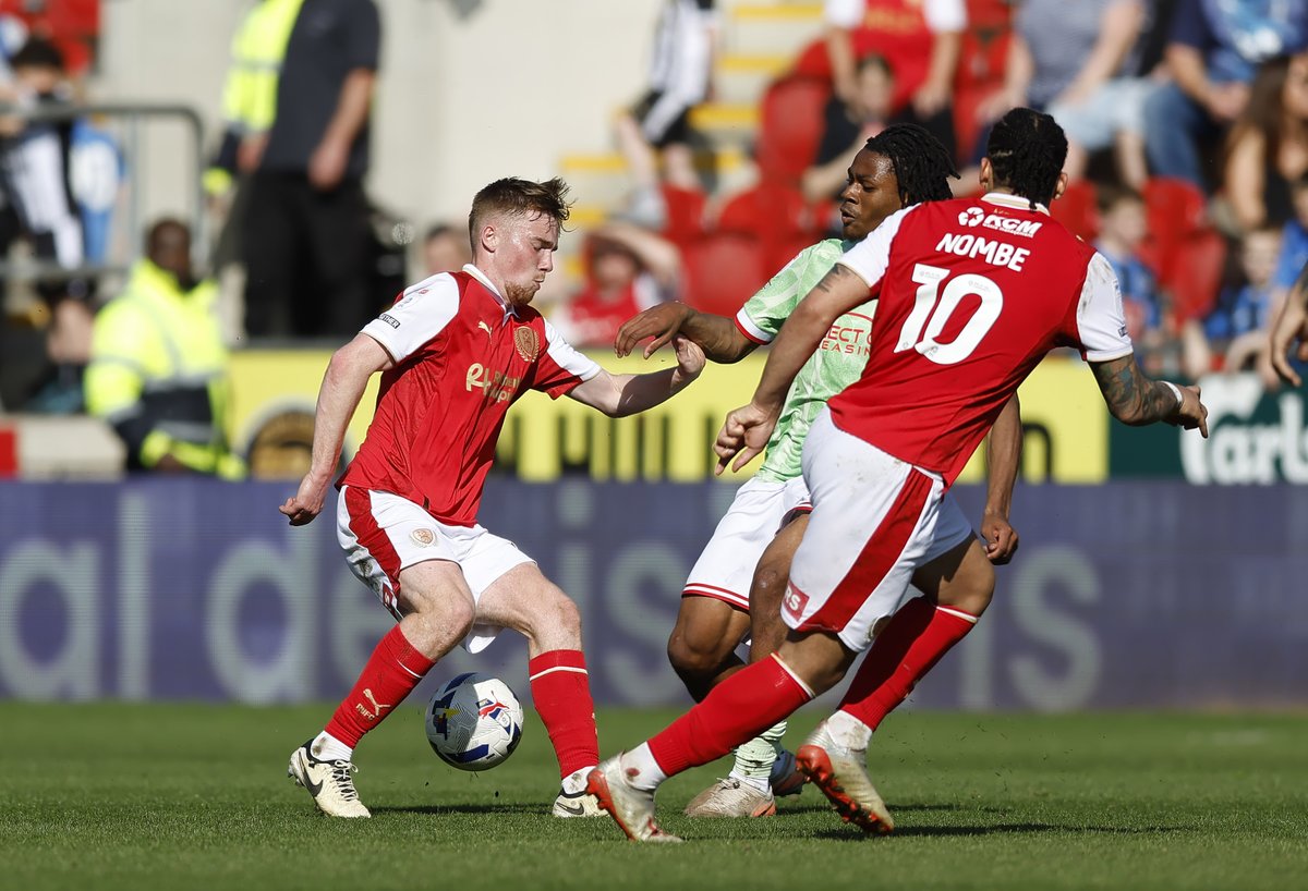 paulm_davis's tweet photo. 'Maybe next season's Dan Gore. This lad has real potential. He should be a regular starter in 2026/27. He definitely will be if Lee Clark stays on as manager.'

Players ratings and match stats from Rotherham United 1 Reading 1.

https://t.co/Lu3lN2KnBi https://t.co/IIdSJALZa3