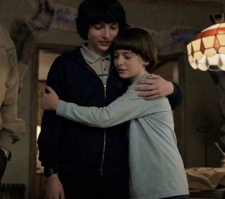 шрам на звезде tweet media