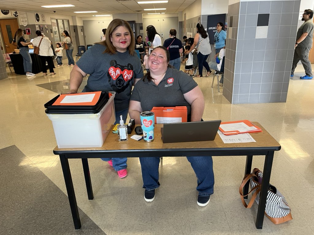 iisdbil_esl's tweet image. Today, the Irving ISD Bilingual ESL Department proudly language tested 260+ future PK superstars! 🚀🎓  Watch out world, the Class of 2040 is coming in strong, bright, and ready to shine! @IrvingISD 
#FutureLeaders #ClassOf2040