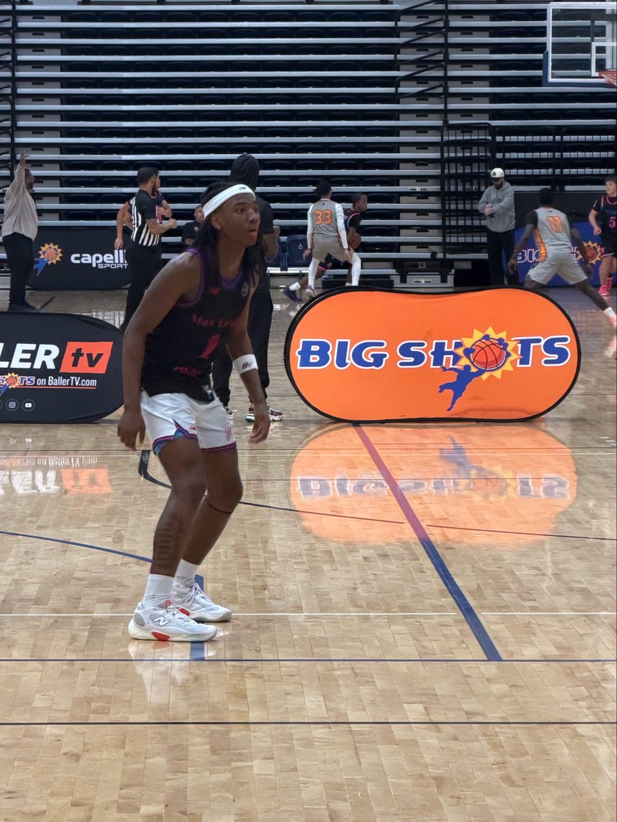 BIG SH🏀TS tweet media
