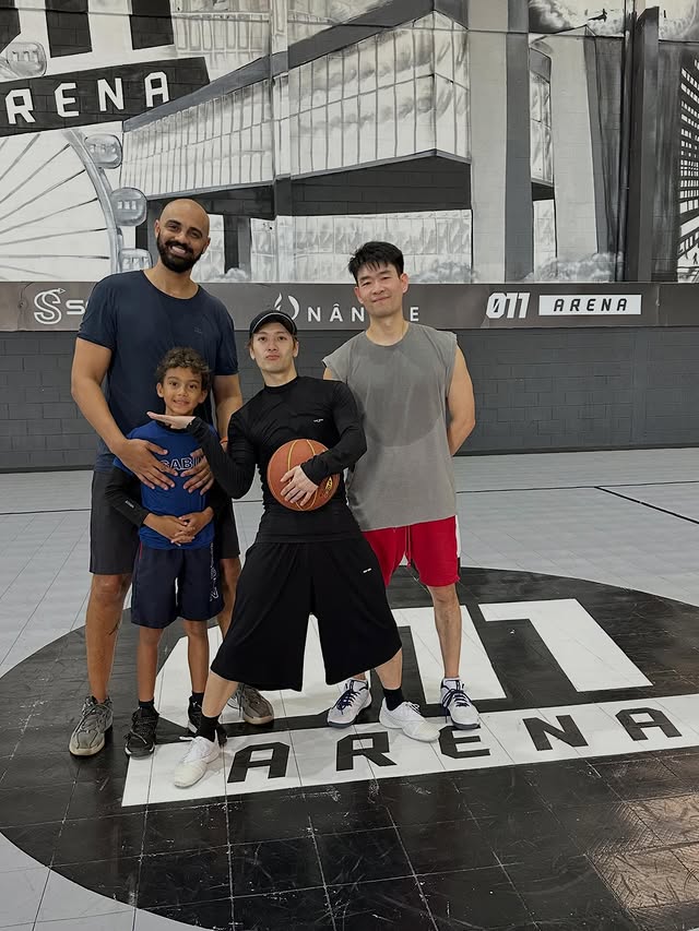 MagicMBR's tweet image. 📸 • 011 Arena via Instagram

"Foi muito especial ter vocês com a gente e compartilhar esse momento dentro da nossa casa! Agradecemos pela visita.
A 011 Arena estará sempre de portas abertas Esperamos vocês de volta em breve! 🇧🇷"

#JacksonWang #王嘉尔 #잭슨 #TEAMWANG
