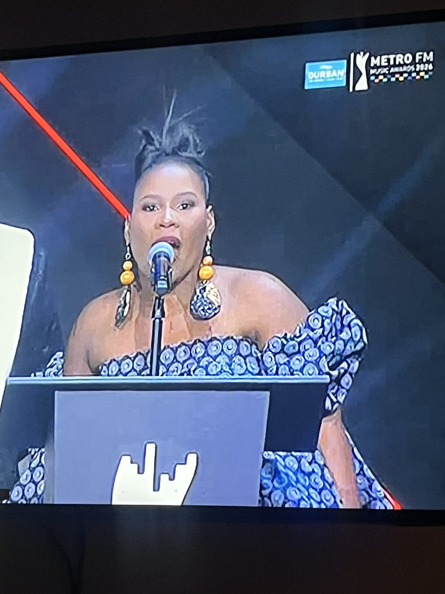 Makoena tweet media