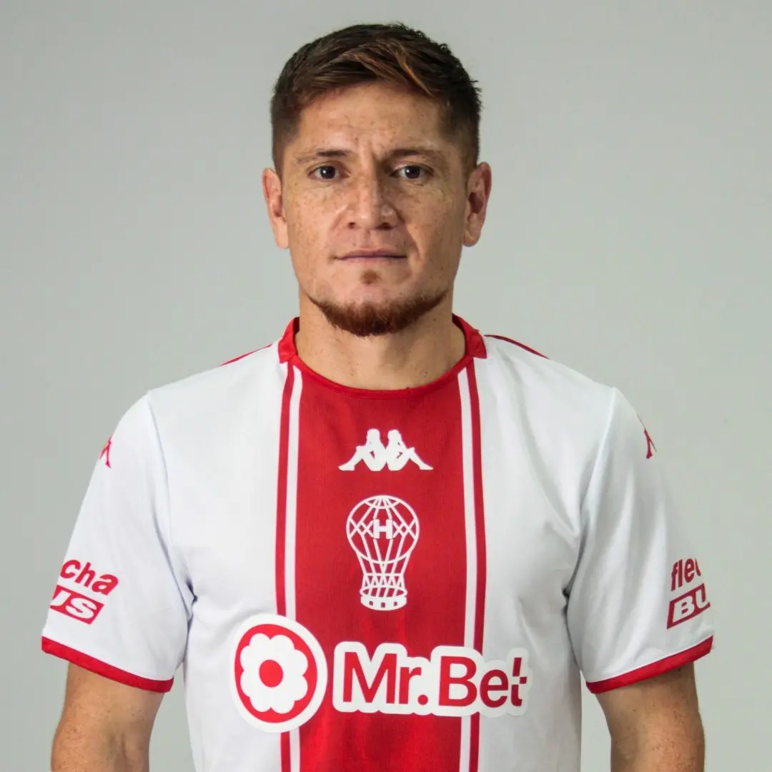 Horii_Vialee16's tweet image. #Huracán César Ibáñez, Facundo Waller y Leonardo Gil tienen cuatro amarillas, y deberán cuidarse de cara a los Playoffs.