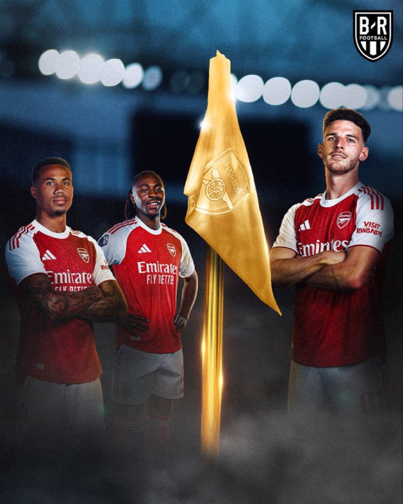 This is the GREATEST corner kick team in history.