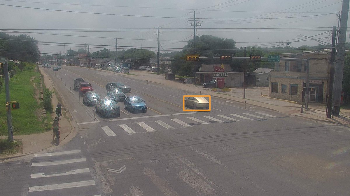 CybercabSpotter's tweet image. CONGRESS AVE

#cybercab #tesla #robotaxi