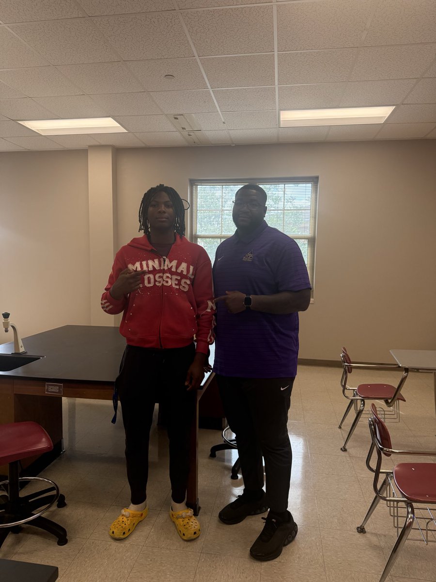 AuTaurus80's tweet photo. Thanks for stopping by to see me!!@TheCoach_Cov https://t.co/TX4TpksSfg