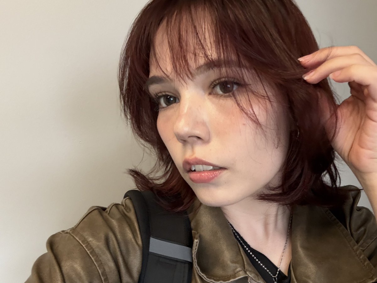 yuki ☕️ ゆき is seeing &t tweet media