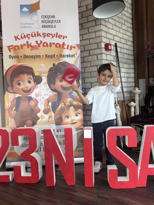 erdi6969's tweet photo. 23 Nisan Ulusal Egemenlik ve Çocuk Bayramımız Kutlu Olsun! https://t.co/yUW9HB1oWN