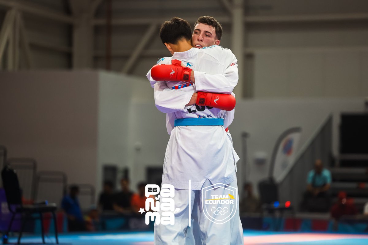 TeamEcuador_Oly's tweet image. AHORA EN IMÁGENES!!!

Así se impuso Jaykel Bucaram 🇪🇨 4-0 a Santiago Gallardo 🇦🇷 en kumite -61 kg de karate para coronarse CAMPEÓN🏆 de estos Juegos Suramericanos de la Juventud Panamá 2026 🇵🇦✨️

#teamecuador🇪🇨💪 #karate🥋 #61kg
