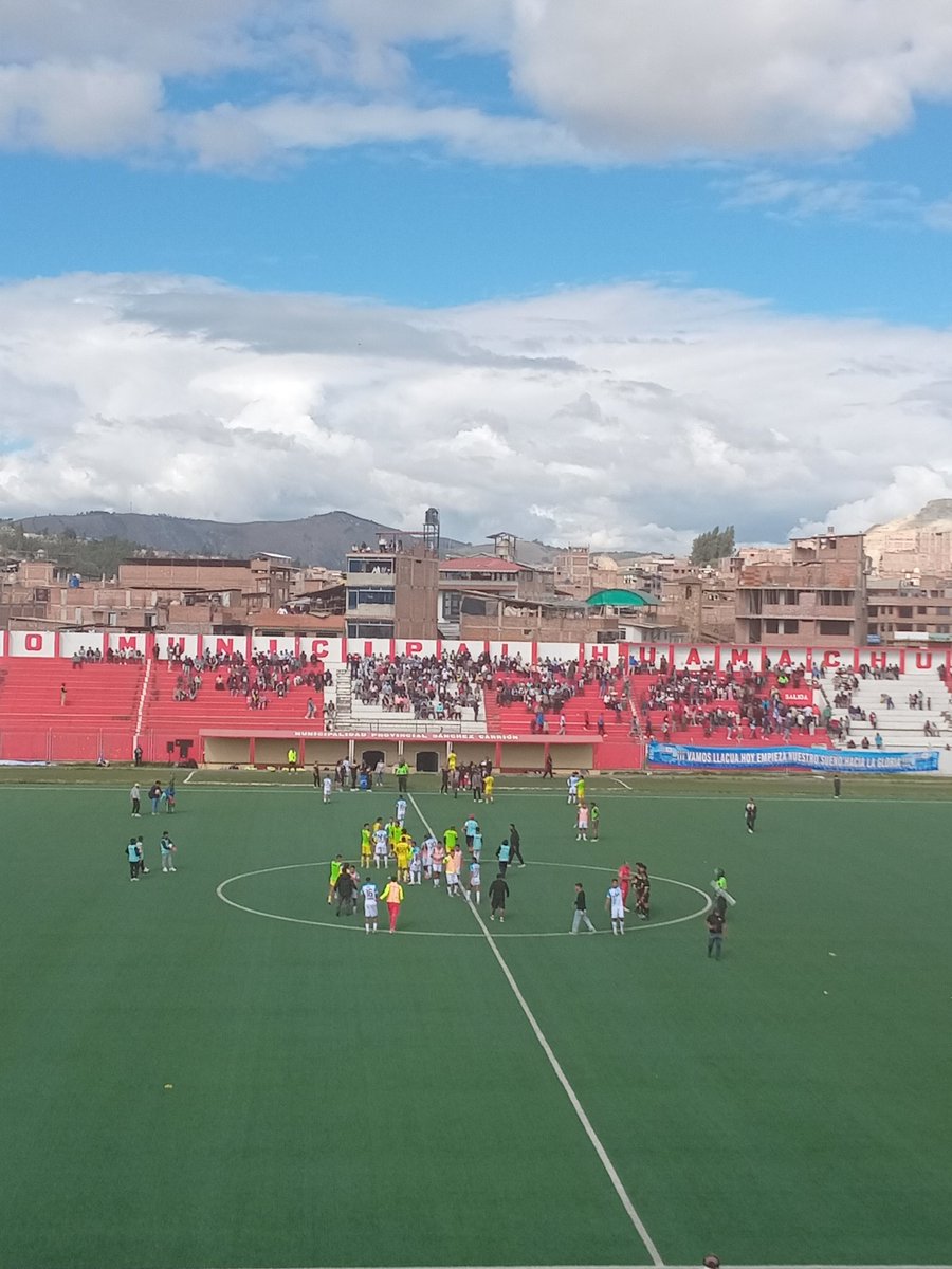 Score Perú tweet media