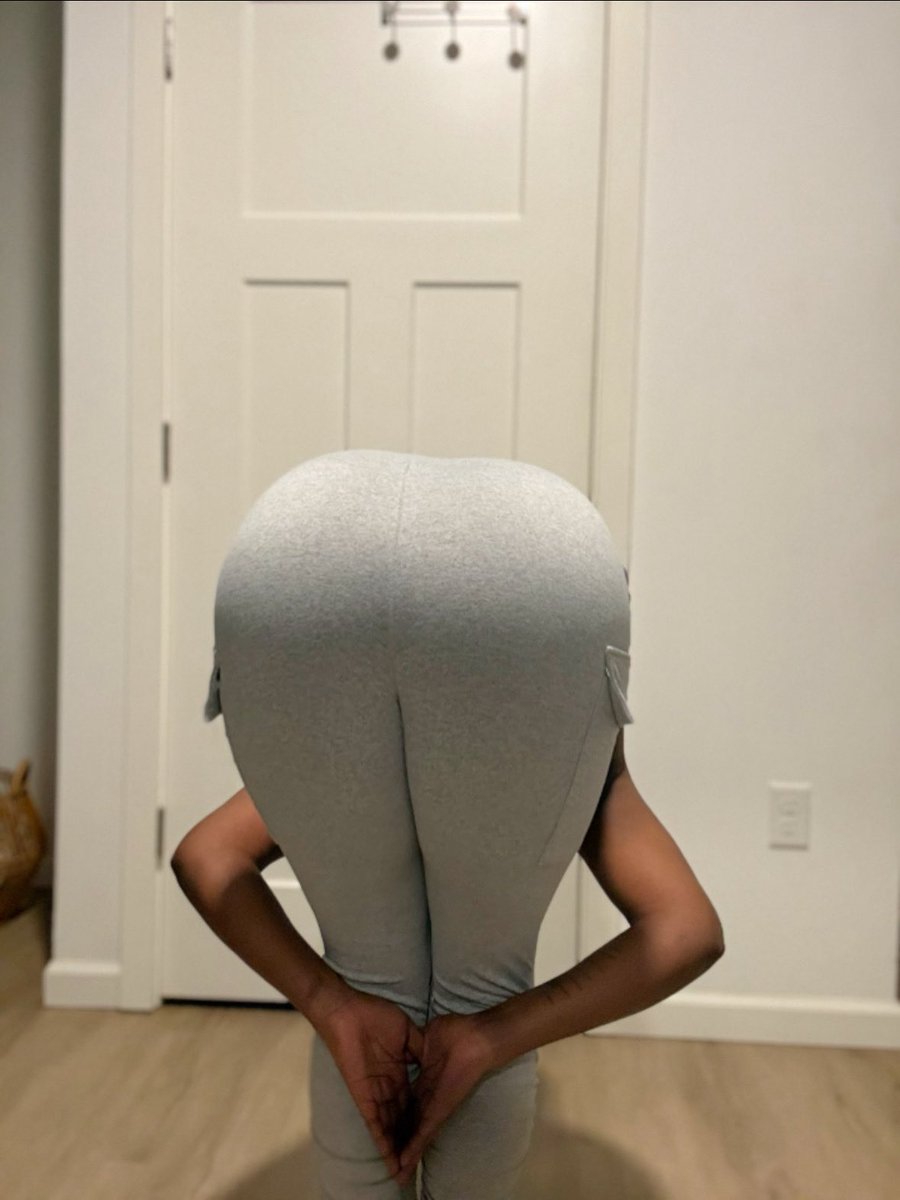 Your Favorite Masseuse tweet media