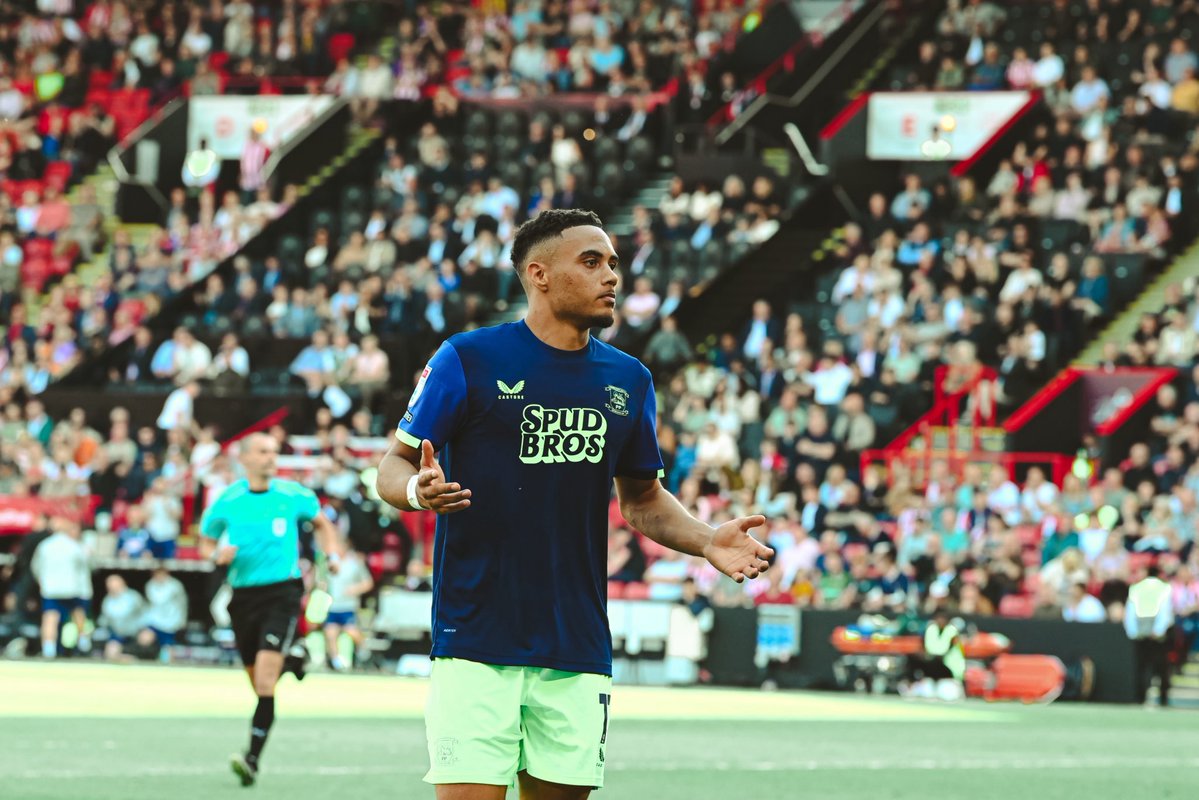 Lewis Dobbin tweet media