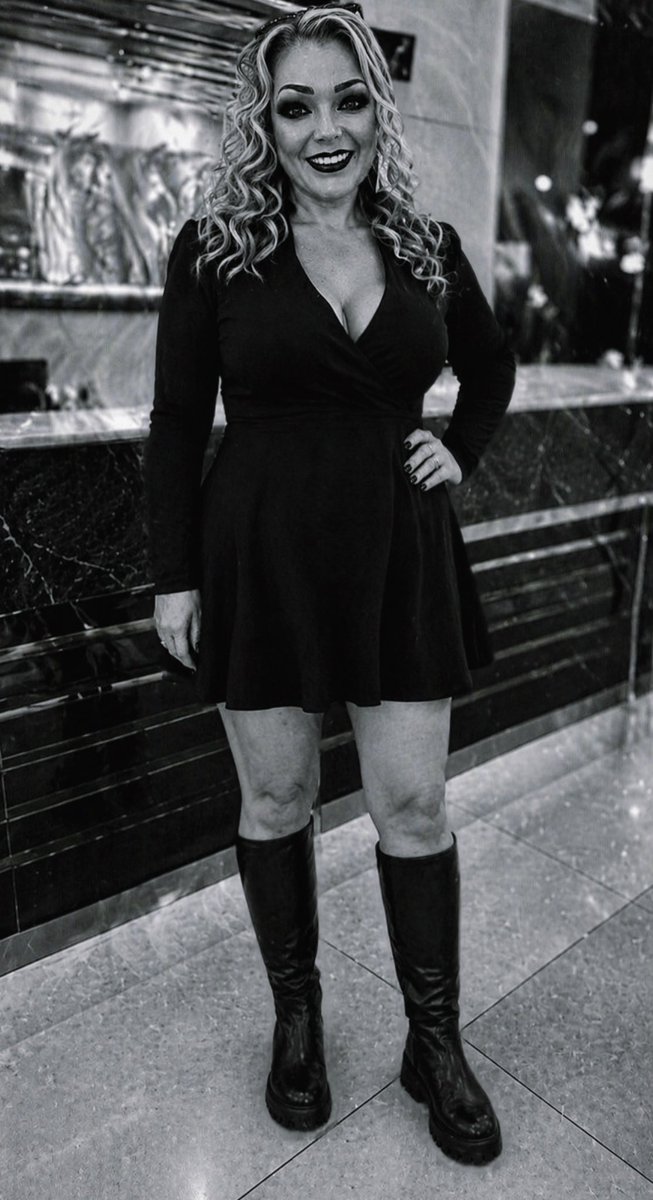 Helen Clayton tweet media