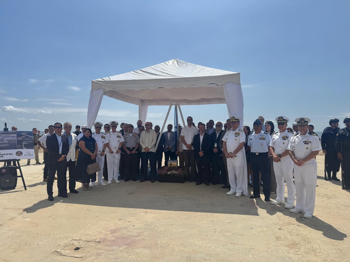 SA_Defensa's tweet image. 📍Posorja, #Ecuador (🇪🇨)

The @armada_ecuador, in partnership with DP World, has initiated the construction of a new Naval Station in Posorja.

This facility is designed to enhance maritime security &amp;amp; surveillance in the Gulf of Guayaquil, specifically to combat drug trafficking.