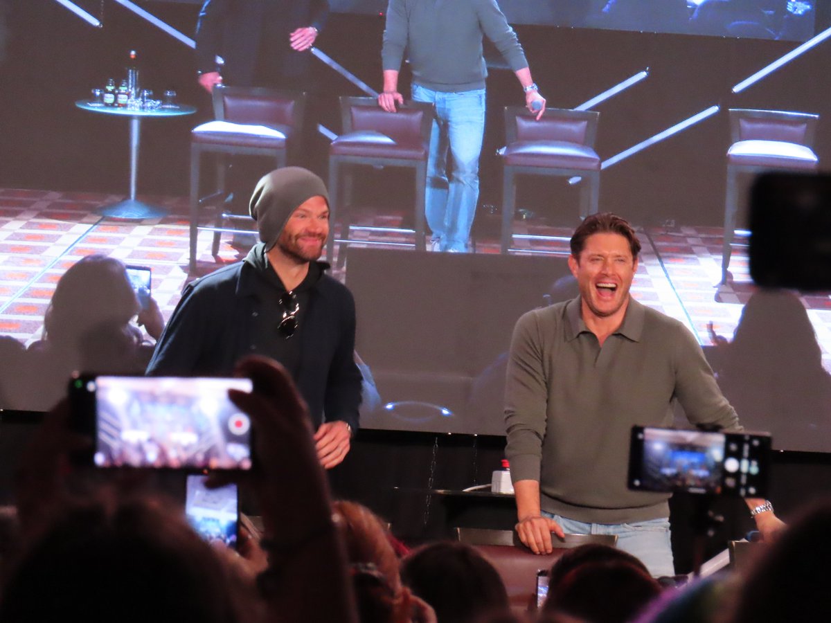 sdotsworld's tweet photo. I had some troubles connecting my camera to my phone so tonight I will only post a few, unedited pictures from today ❤️ #jib16 https://t.co/FUEfb0jvgT