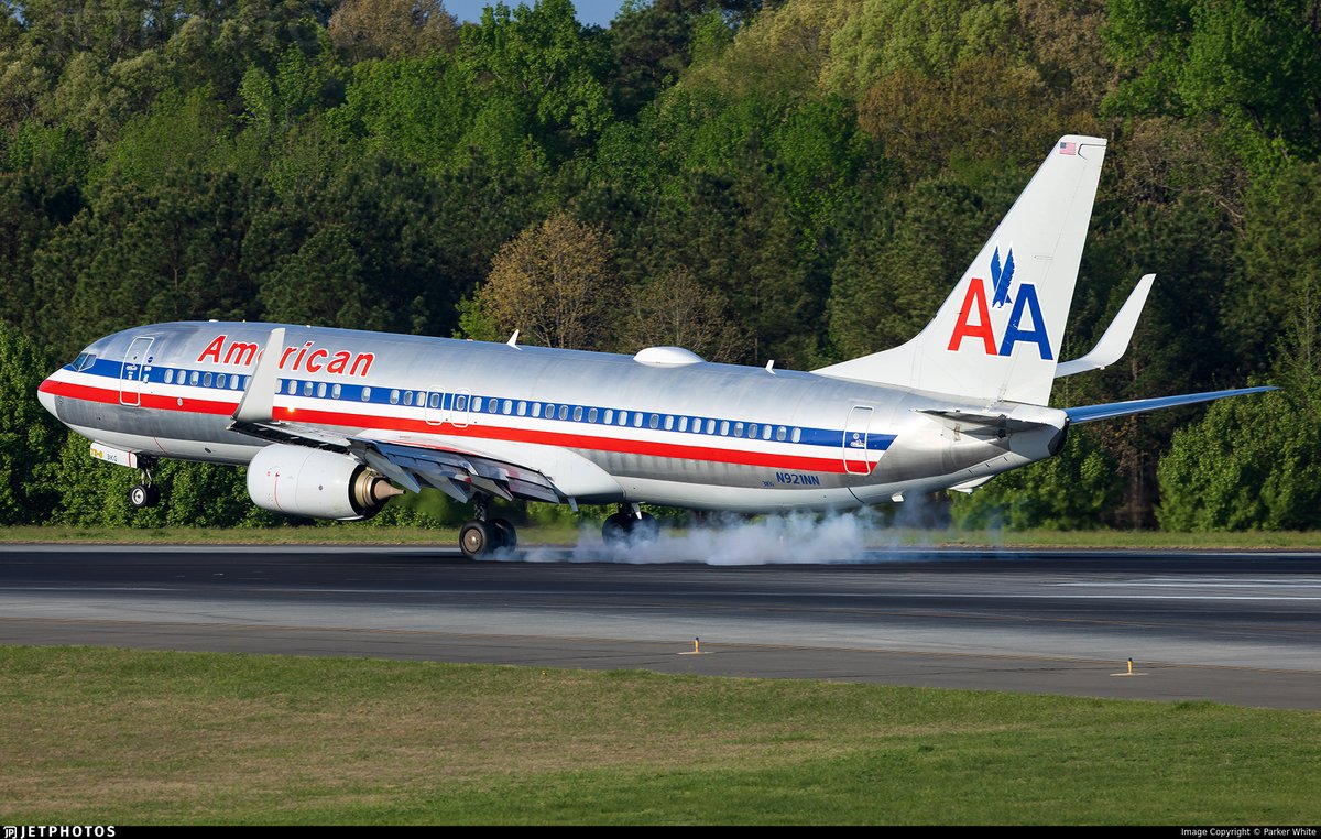 JetPhotos tweet media