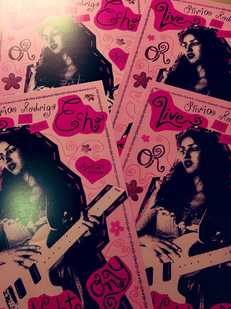 When we were taking pictures we were able to get 2 extra posters and I have 1 to giveaway. I would love to give it to a Livie that missed this opportunity 🫶 is that something y’all would like!? But please promise to be nice!?? lol #ono #oliviarodrigo #LA #livieshq #dropdead