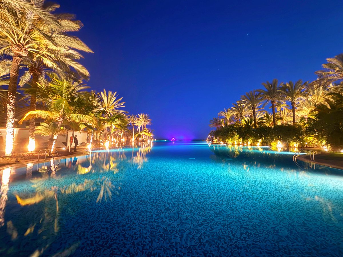 mycanaryislands's tweet image. ¡Muy buenas noches!

#nightlife #eveningvibes #hotel #lopesancostameloneras #beach #playa #meloneras #maspalomas #grancanaria #canarias #spain #españa #mycanaryislands #fblifestylechallenge