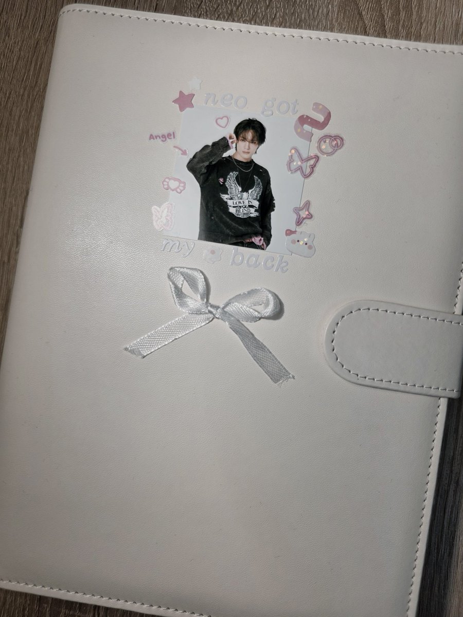 ree (.◜◡◝) tweet media