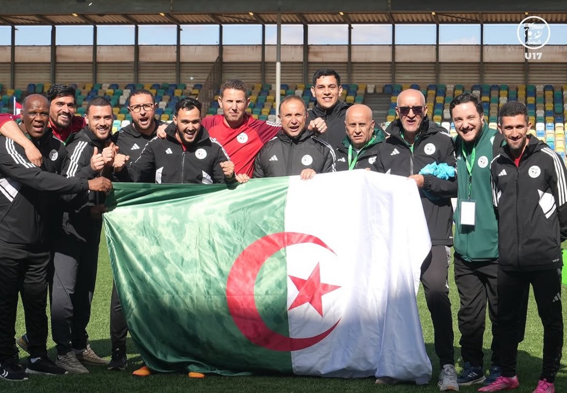 𝙔𝙊𝙐𝙉𝙂 𝙏𝘼𝙇𝙀𝙉𝙏 𝘼𝘼𝙁 🇩🇿💫 tweet media