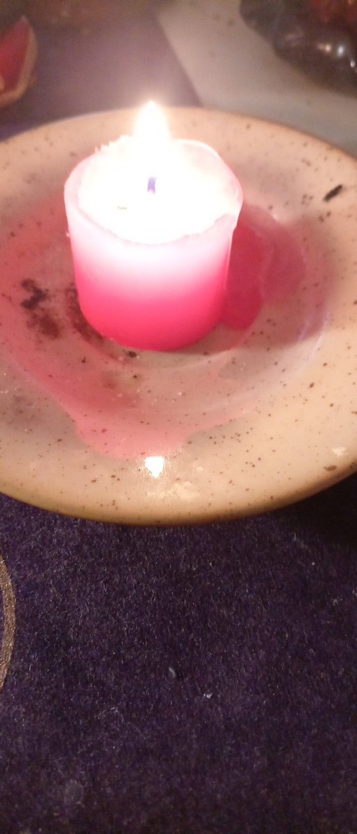 maneidek_'s tweet image. #Witch