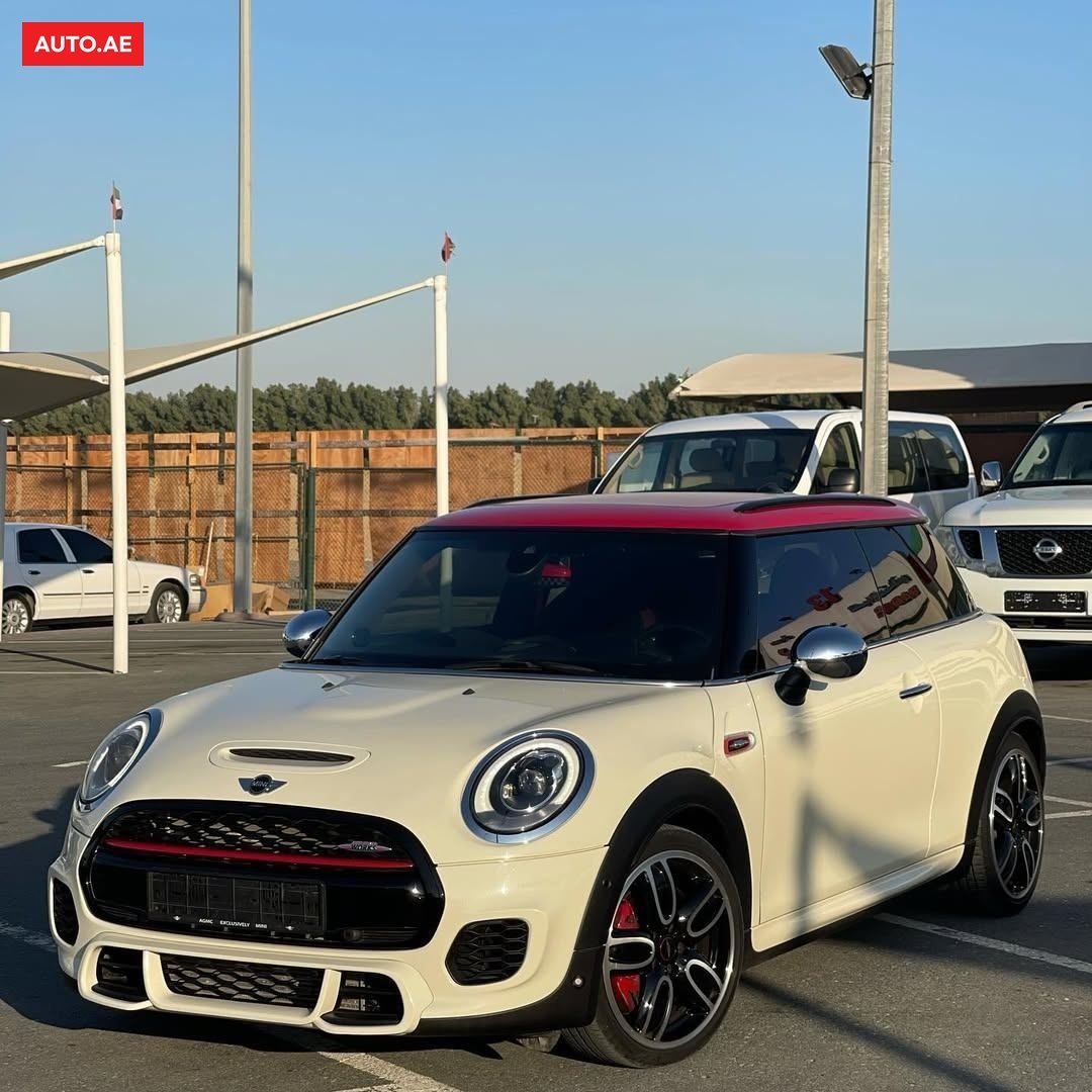 auto_ae_sale's tweet image. Sold: MINI Hatch III (F55/F56) 2016
 231 hp  (2.0 AT)

Price: Price on request
Location: Sharjah

auto.ae/sharjah/sale/c…

#MINI  #Hatch  #Sharjah  #BadarUsedCars