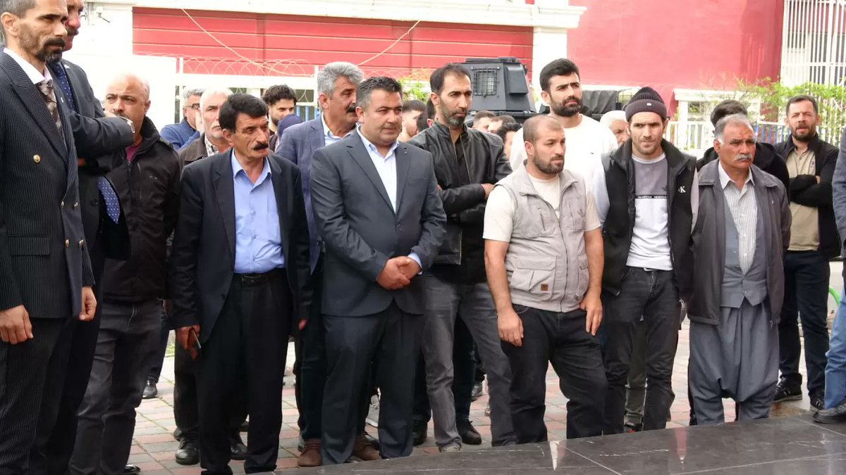 MHP'ye Diyarbakır'da 500 Kişilik Katılım

Milliyetçi Hareket Partisi Diyarbakır İl Başkanlığı’nda düzenlenen törende, 500 kişinin katılımı temsili olarak 50 kişiye rozet takılarak gerçekleşti.