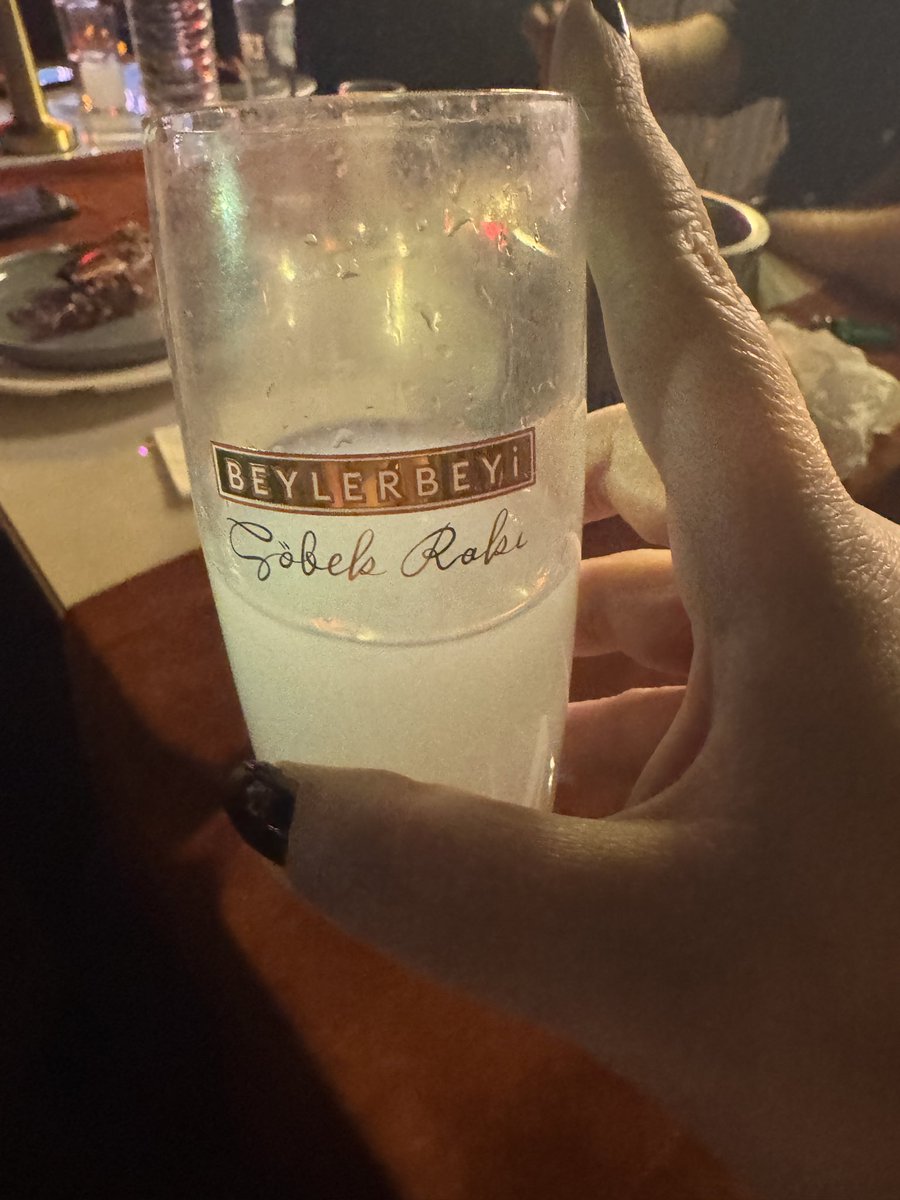 silatekin1907's tweet photo. 🎶🎼🎵🍶
#25nisan #cumartesi #eğlence #rakı #canlımüzik #meyhane #yeninesilmeyhane #ajda https://t.co/8fIw4u8TJm