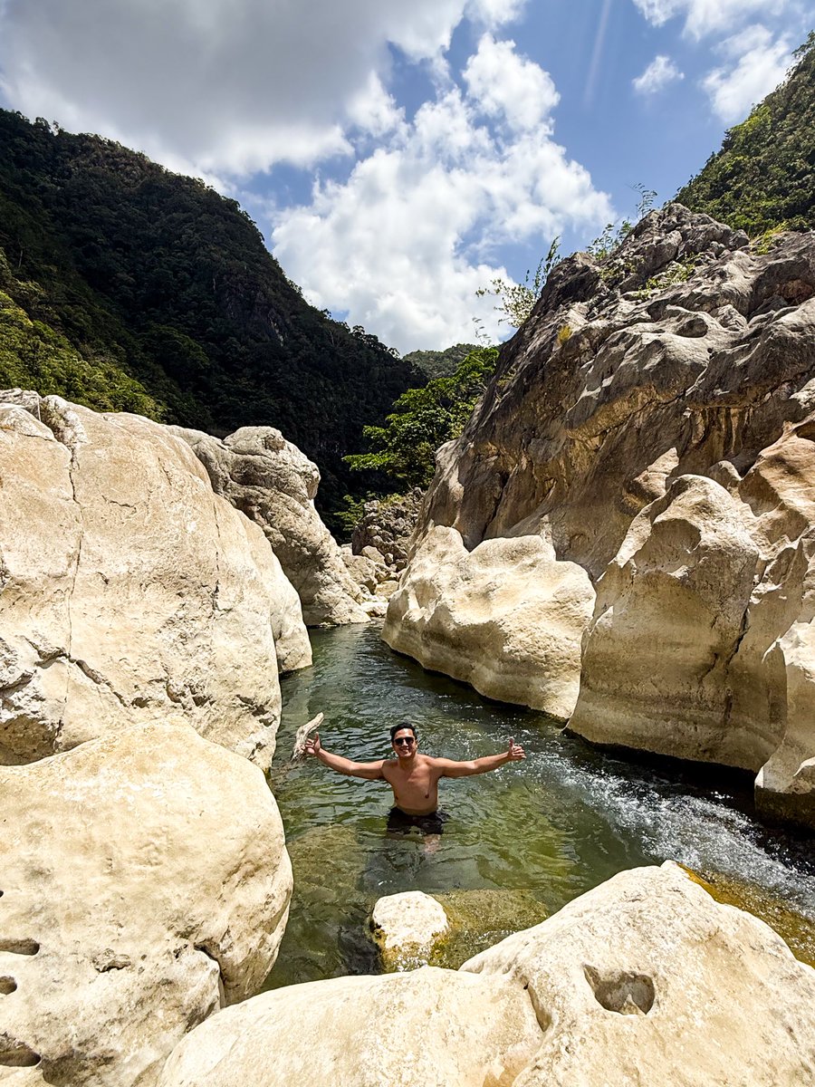 jpbertiz's tweet photo. No rush, no race. First time in Tinipak and Daraitan and just finding my own pace.😌 https://t.co/a4u31C9JlQ